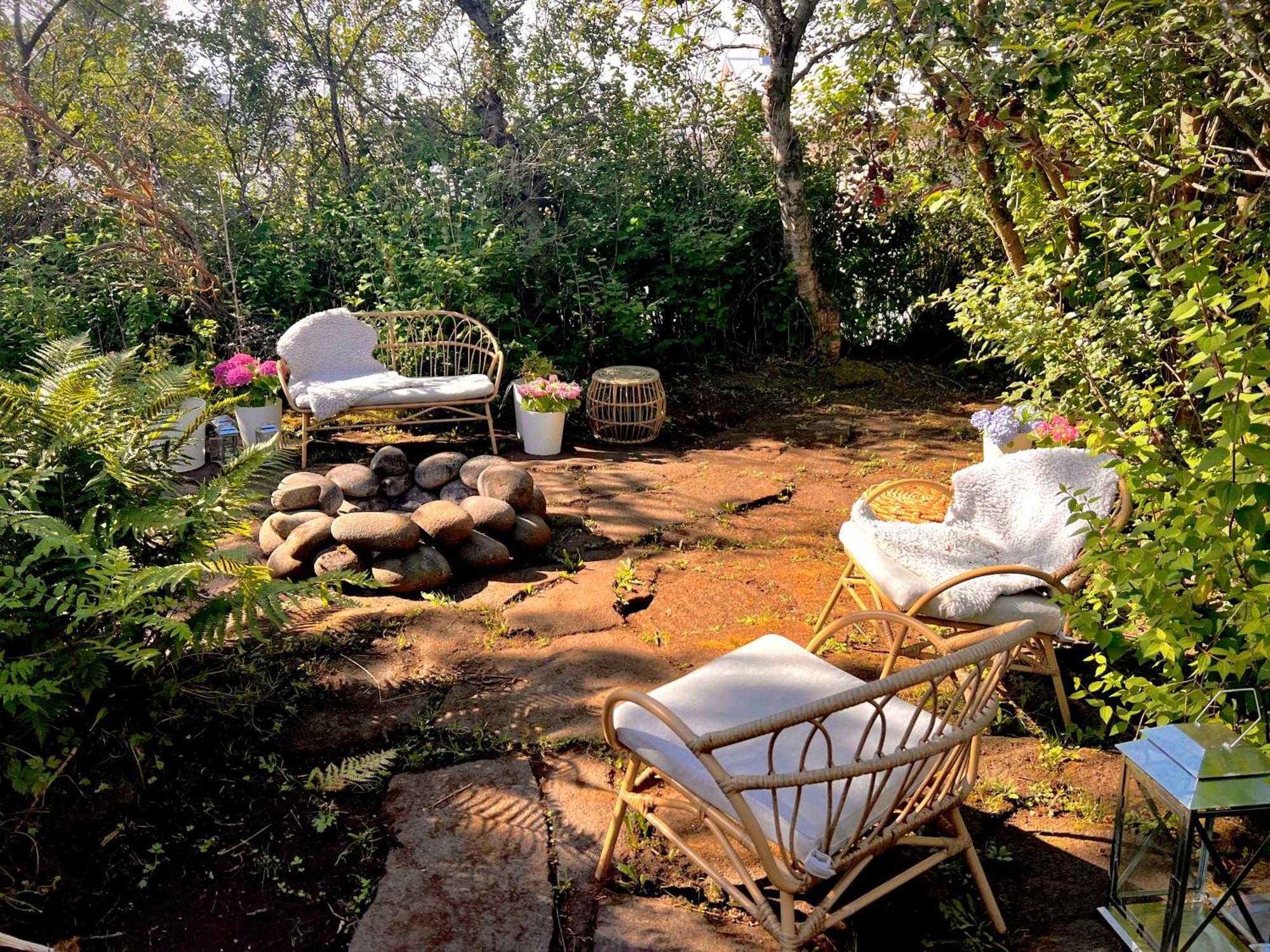 Casa Disa - Dreams, A Boutique Guesthouse In Reykjavik City'S Central Park And Botanical Garden In Laugardalur, Hot-Spring-Valley מראה חיצוני תמונה